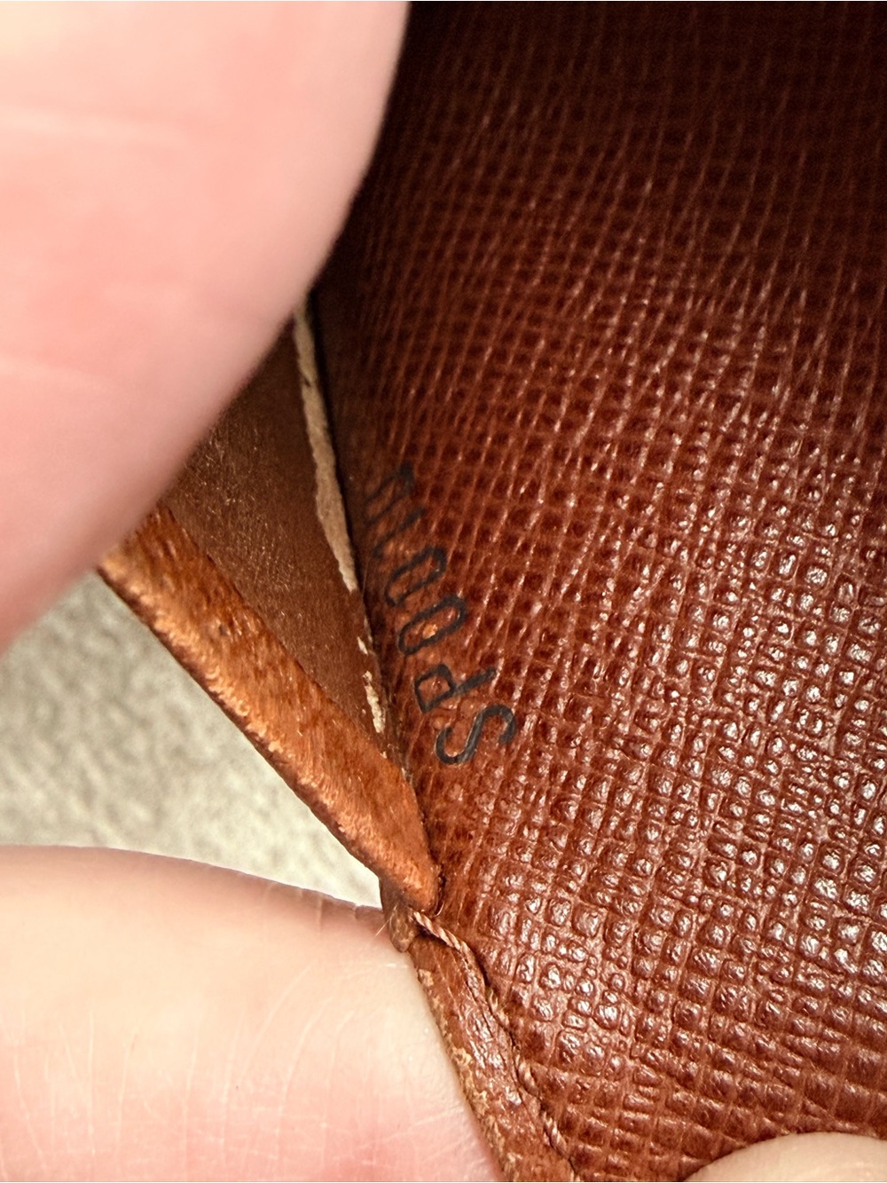 Louis Vuitton Monogram Canvas Brown Passport Wallet Authentic - Picture 13 of 14